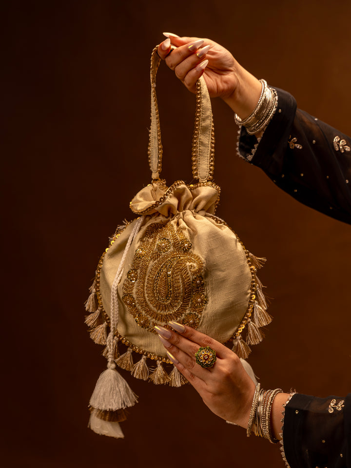 Gulzaar potli bag - Off white - Suave Bags  
